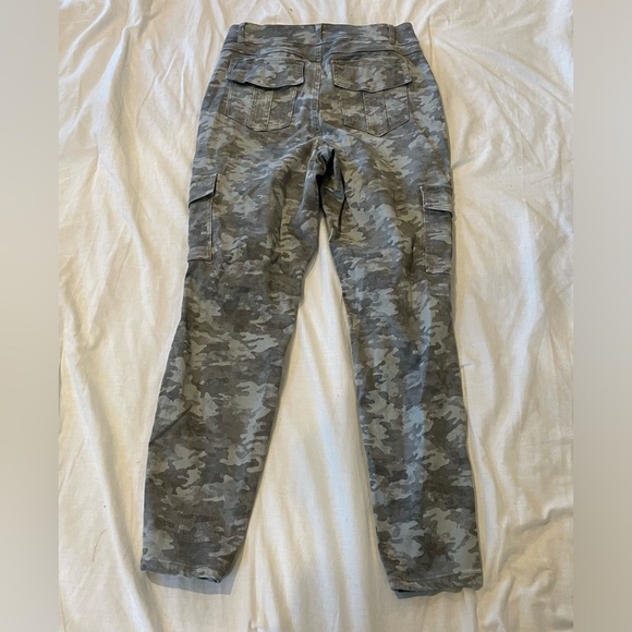 SPANX Camo Pants Size XL - Picture 3 of 11